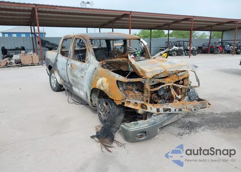 2012 Toyota Tundra Grade 5.7L V8 z USA, uszkodzony, nr VIN 5TFDW5F16CX211292